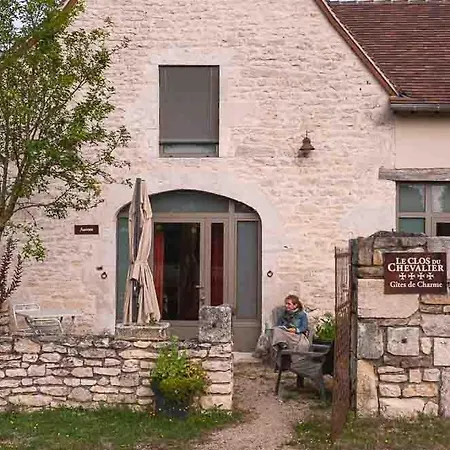Le Clos Du Chevalier, Adults Only * Le Bastit