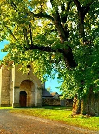 Le Clos Du Chevalier, Adults Only * Le Bastit